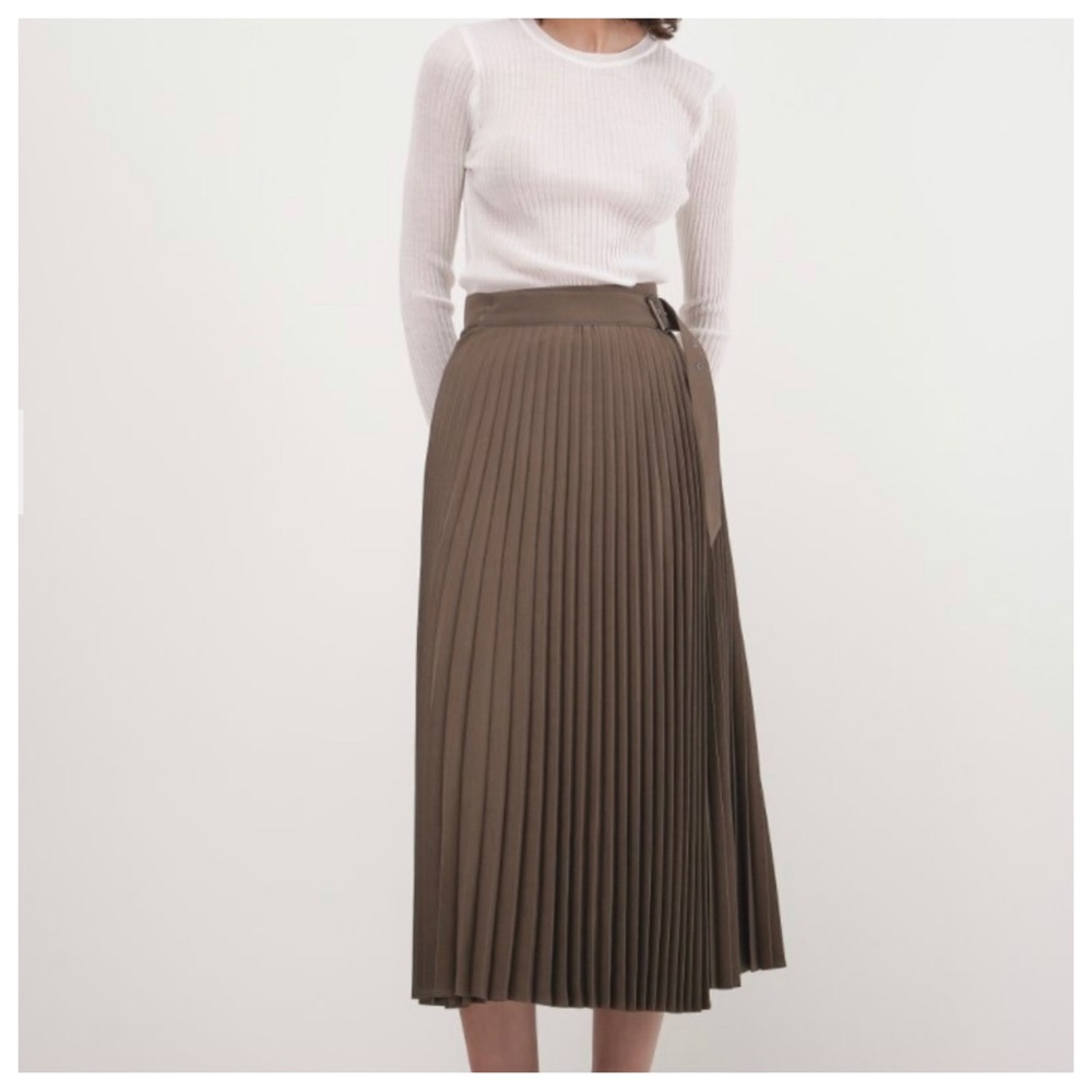 06 Chic Front Tie Pleated Long Skirt - Picture 1 of 5